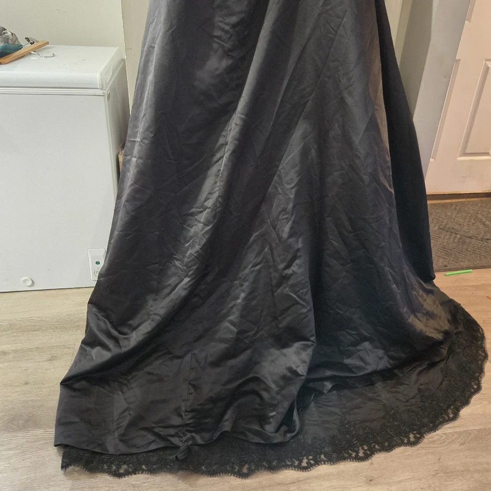 28w Hebeos Prom Dress Worn Once - Picture 12 of 13